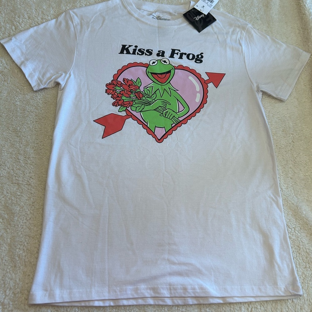 White  Shirt with Frog Graphic
